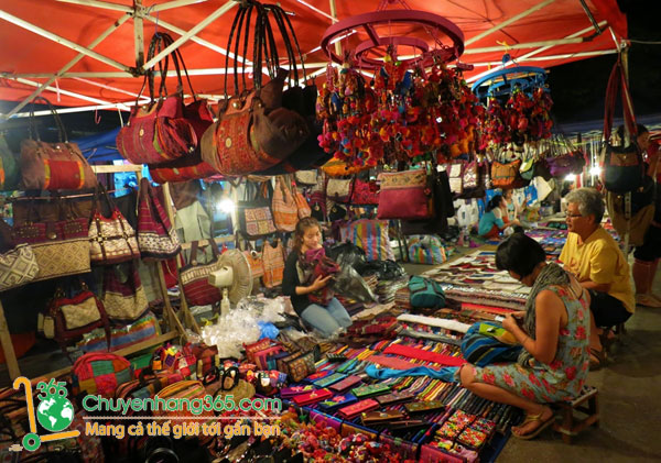 Ôm lô túi xách Quảng Châu tại các chợ đầu mối lớn trong nước