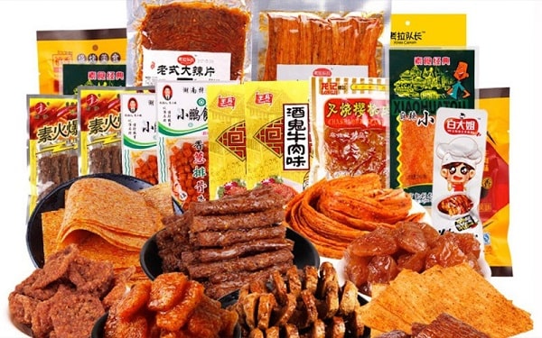 Đồ ăn vặt nội địa Trung được nhiều người yêu thích